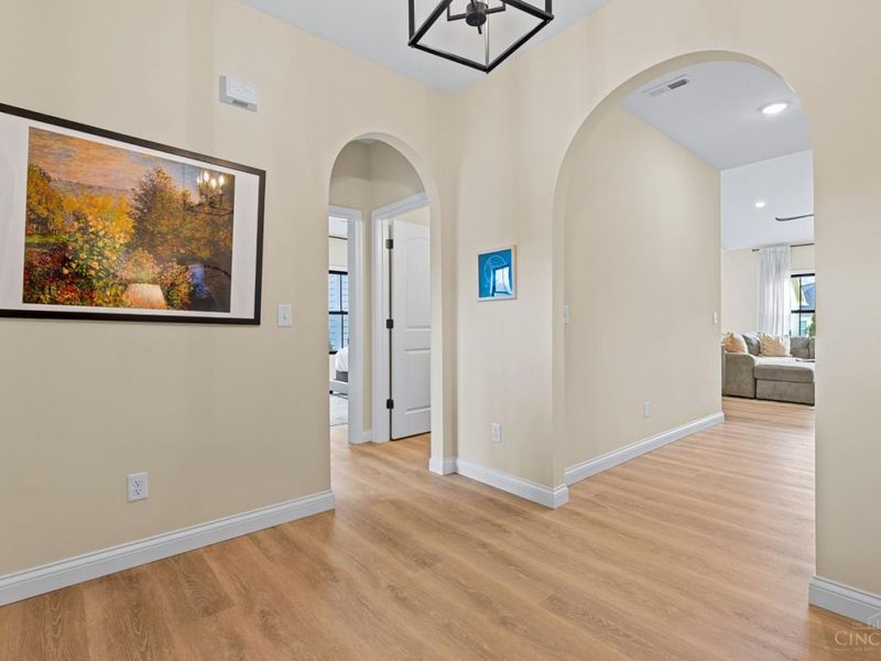 3 Rogan Drive, Glendale, OH 45246 Photo 5