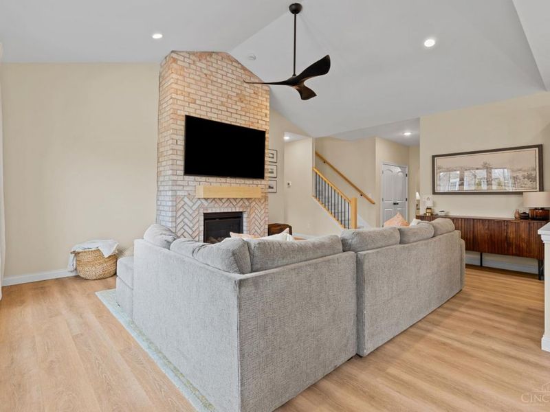 3 Rogan Drive, Glendale, OH 45246 Photo 7