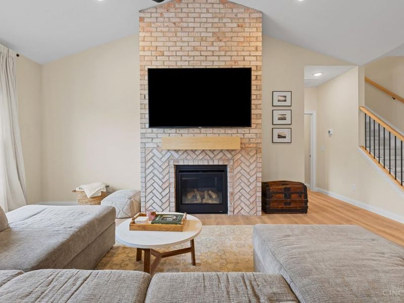 3 Rogan Drive, Glendale, OH 45246 Photo 9