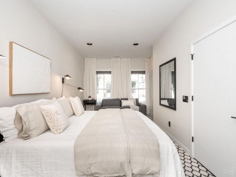 419 E Thirteenth Street, Cincinnati, OH 45202 Photo 19