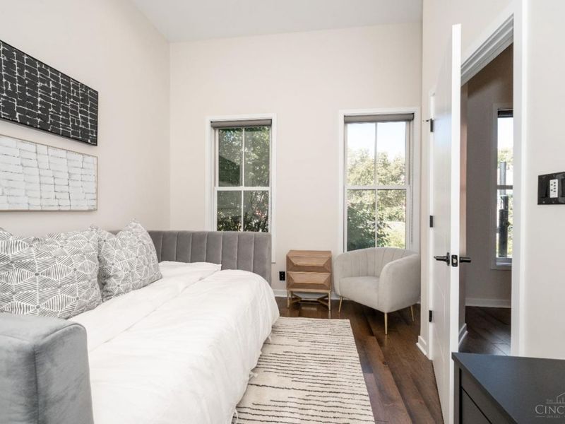 419 E Thirteenth Street, Cincinnati, OH 45202 Photo 29