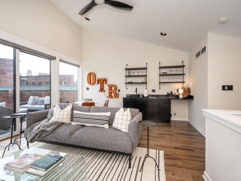 419 E Thirteenth Street, Cincinnati, OH 45202 Photo 49