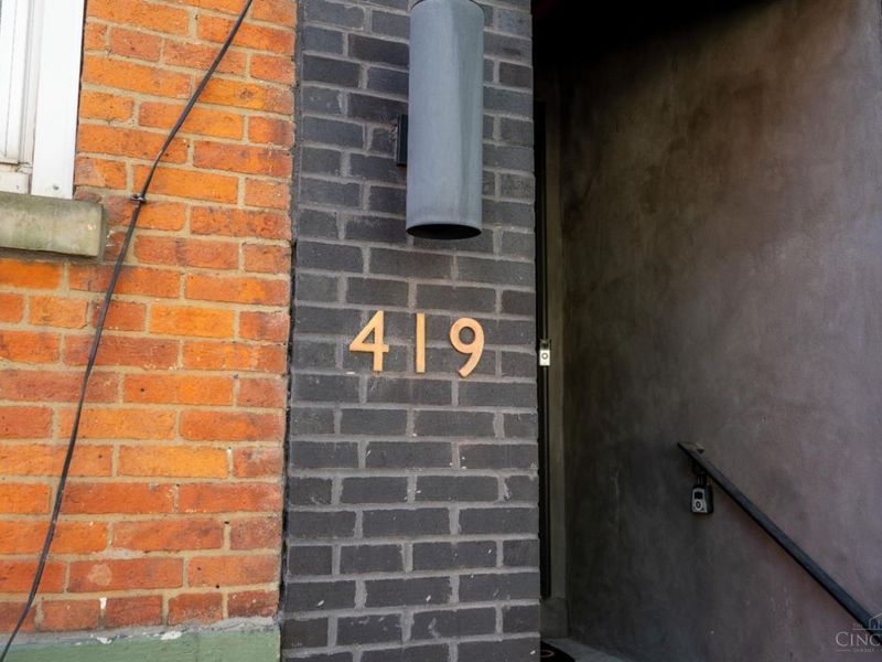 419 E Thirteenth Street, Cincinnati, OH 45202 Photo 62