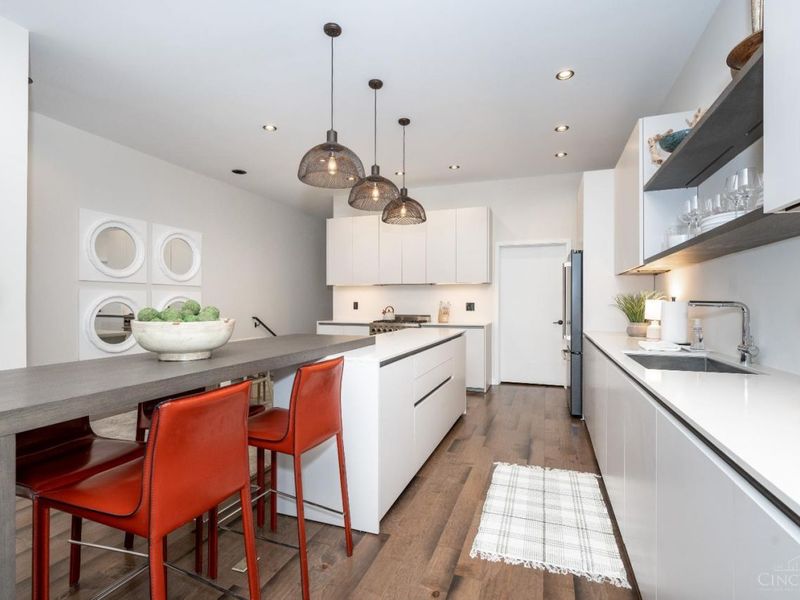 419 E Thirteenth Street, Cincinnati, OH 45202 Photo 8