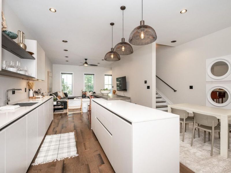 419 E Thirteenth Street, Cincinnati, OH 45202 Photo 9