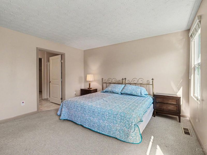 4798 Sullivans Ridge Drive, Morrow, OH 45152 Photo 11