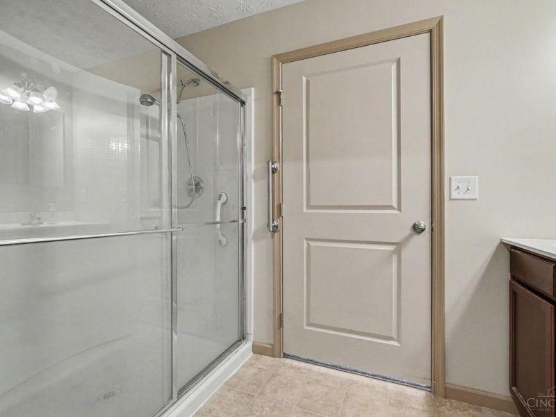 4798 Sullivans Ridge Drive, Morrow, OH 45152 Photo 12