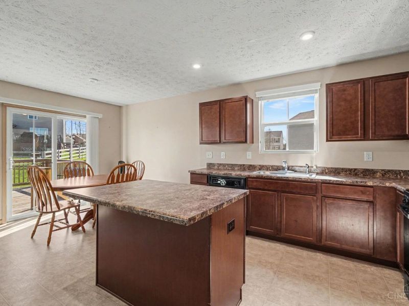 4798 Sullivans Ridge Drive, Morrow, OH 45152 Photo 7