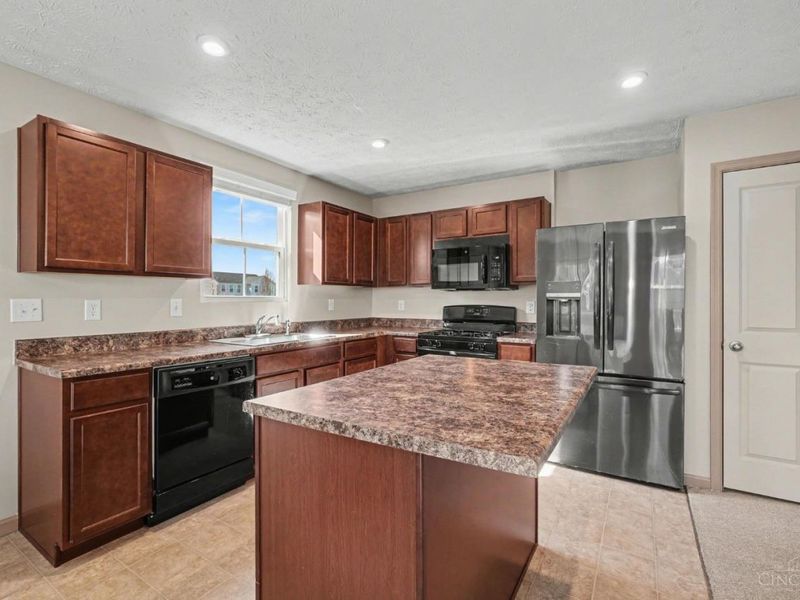 4798 Sullivans Ridge Drive, Morrow, OH 45152 Photo 8