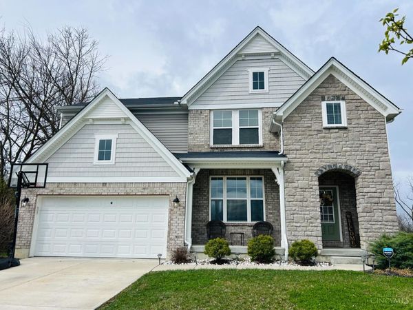 4677 Hampton Pointe Drive, Green Twp, OH 45248