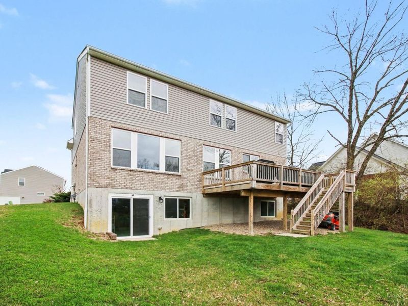 4677 Hampton Pointe Drive, Green Township, OH 45248 Photo 26