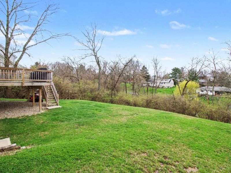 4677 Hampton Pointe Drive, Green Township, OH 45248 Photo 28