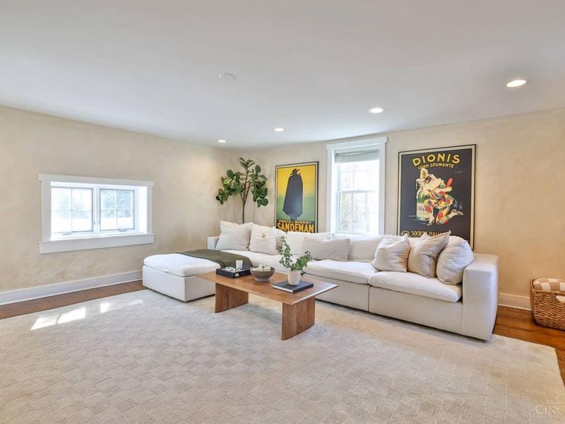 7151 Euclid Avenue, Madeira, OH 45243 Photo 12