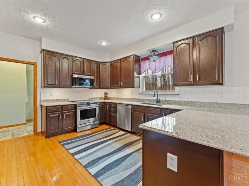 5705 Treeside Drive, Liberty Township, OH 45044 Photo 16