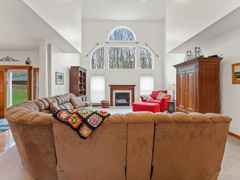 5705 Treeside Drive, Liberty Township, OH 45044 Photo 9