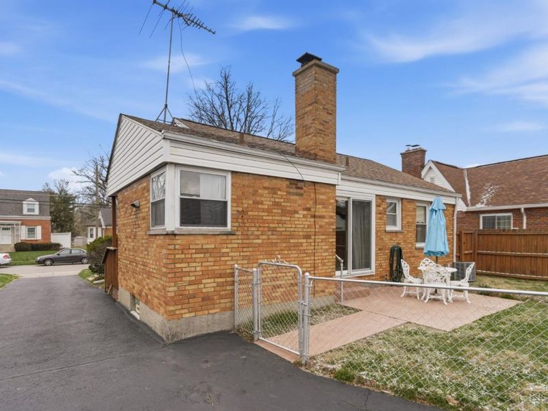 4009 St Johns Terrace, Deer Park, OH 45236 Photo 23