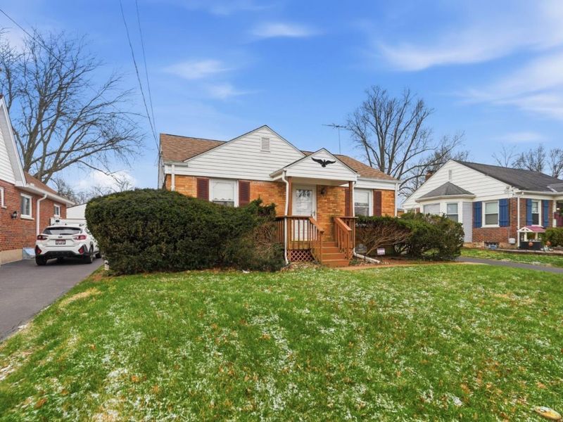 4009 St Johns Terrace, Deer Park, OH 45236 Photo 3