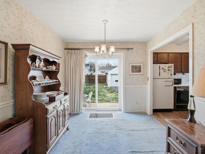 4009 St Johns Terrace, Deer Park, OH 45236 Photo 8