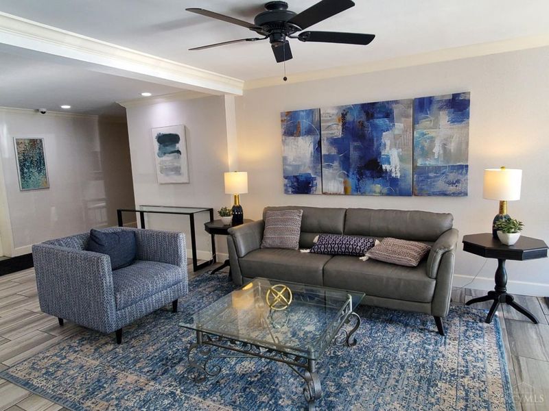 1815 Wm H Taft Road, Unit 507, Cincinnati, OH 45206 Photo 2