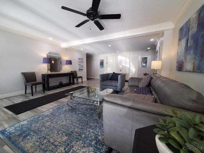 1815 Wm H Taft Road, Unit 507, Cincinnati, OH 45206 Photo 3