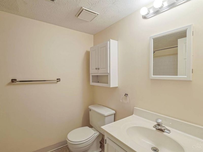 10876 Ponds Lane, Sycamore Township, OH 45242 Photo 14