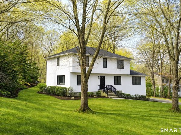 117 Settlers Farm, Monroe, CT 06468