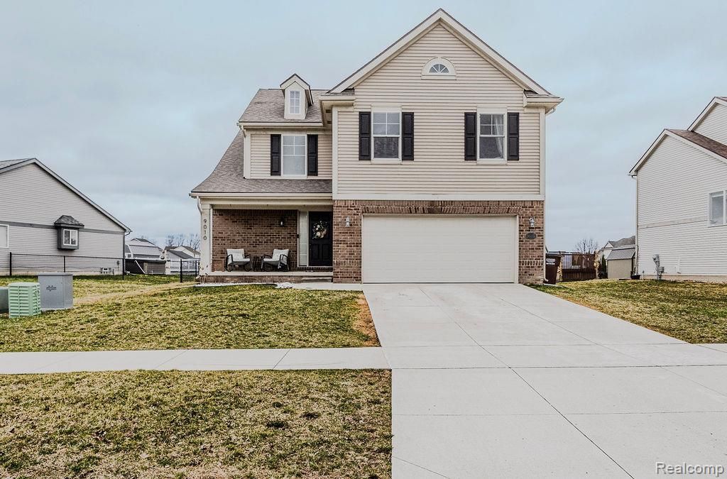9010 Birch Pointe Drive, Berlin Township, MI 48166 Main Photo