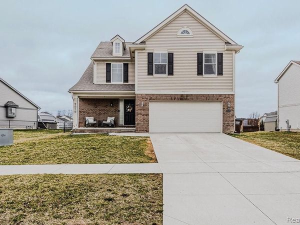 9010 Birch Pointe Drive, Berlin Twp, MI 48166