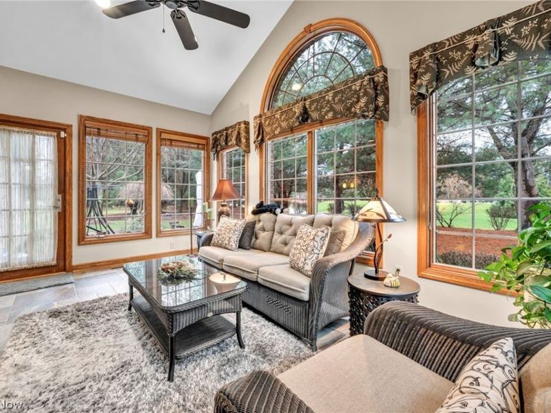 3302 Ashton Drive, Uniontown, OH 44685 Photo 12