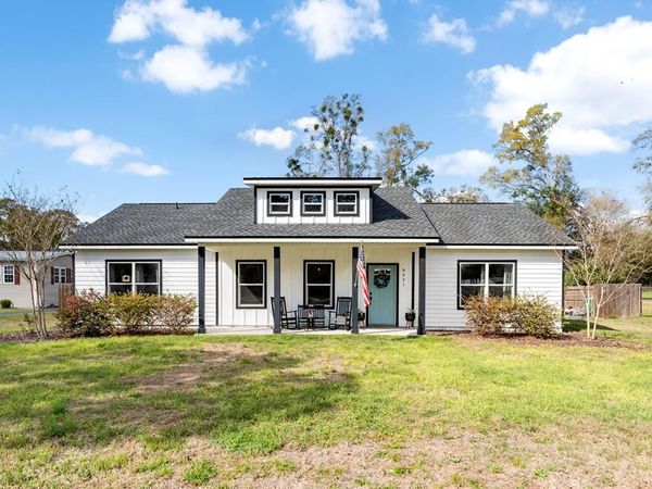 8431 NW 174th Pl, Fanning Springs, FL 32693