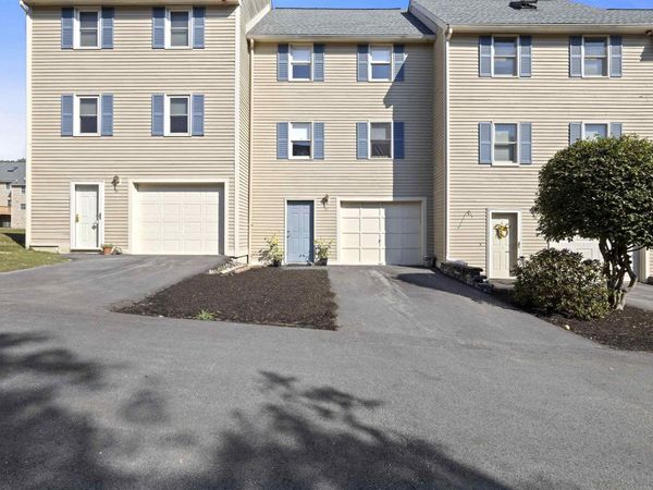37 Fords Landing Drive, Dover, NH 03820