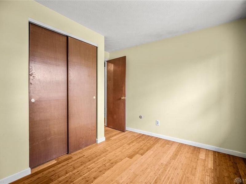 7237 Carmelita Drive, Huber Heights, OH 45424 Photo 16