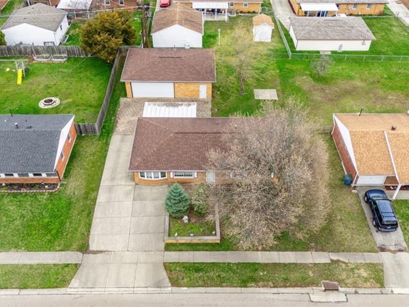 7237 Carmelita Drive, Huber Heights, OH 45424 Photo 30