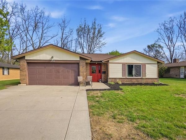 723 W Alkaline Springs Road, Vandalia, OH 45377