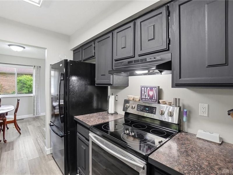723 W Alkaline Springs Road, Vandalia, OH 45377 Photo 10