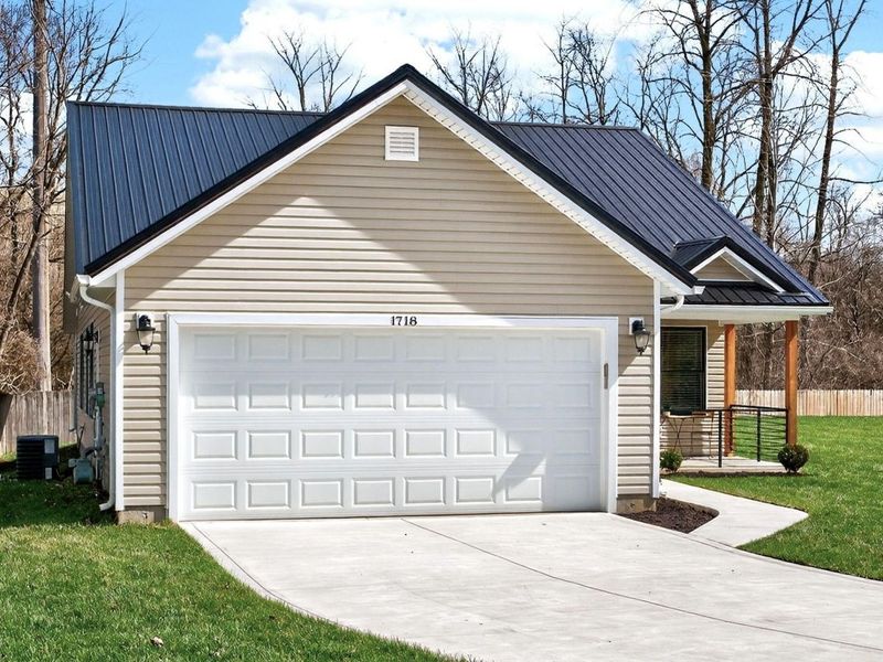 1718 Northpoint Lane, Springfield, OH 45503 Photo 4