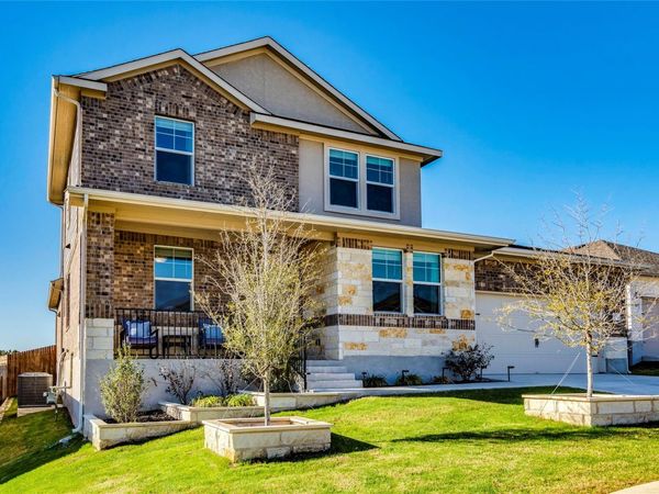 450 Sue Peaks LOOP, Dripping Springs, TX 78620