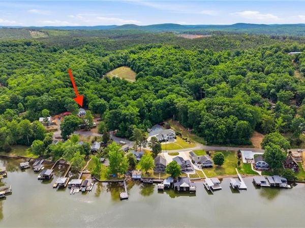 123 Tallassee Lane, New London, NC 28127