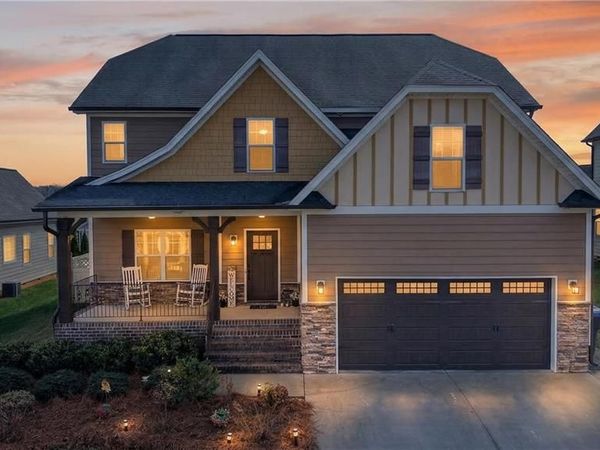 3439 Grandview Crossing Lane, Pfafftown, NC 27040