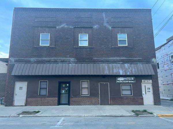 12 N 7 Street , Fort Dodge, IA 50501