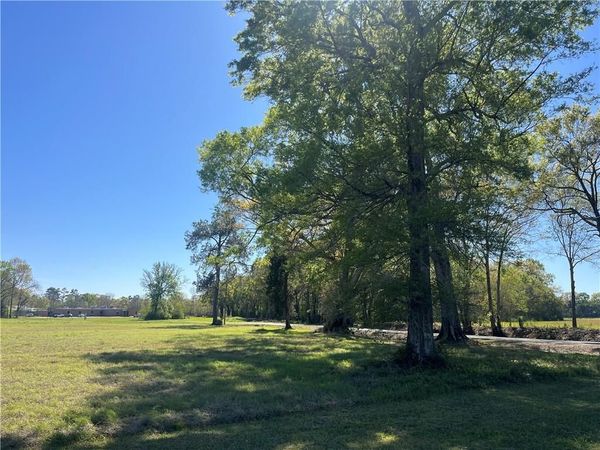 ST JEAN Street, Mansura, LA 71350