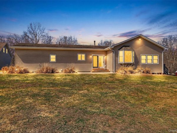130 Dunthorne Drive , Bloomingburg, NY 12721