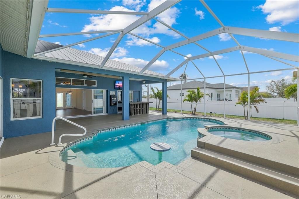 1728 NW 7th Ave , Cape Coral, FL 33993 Photo