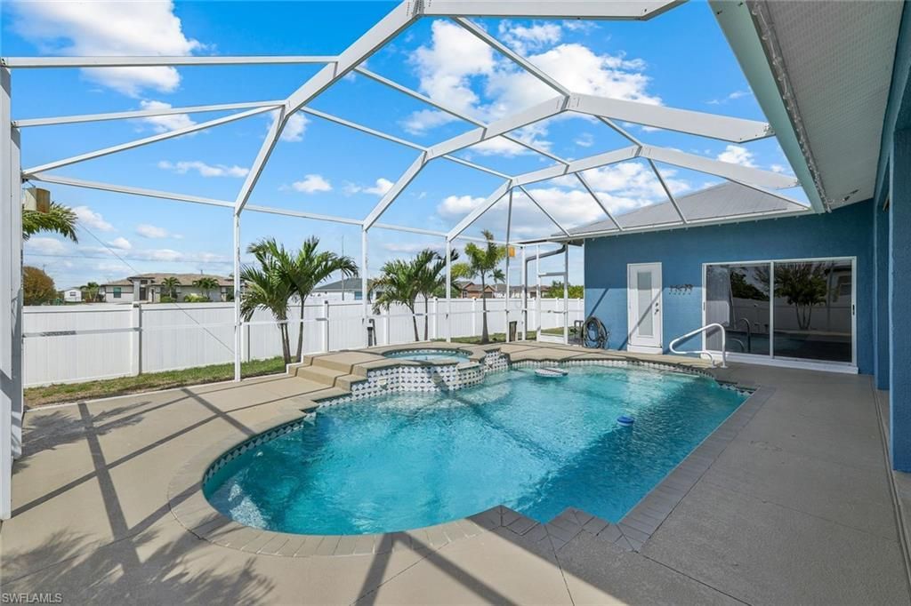 1728 NW 7th Ave , Cape Coral, FL 33993 Photo