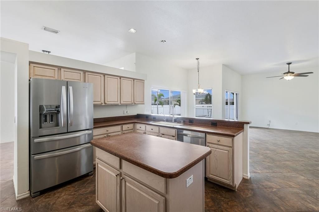 1728 NW 7th Ave , Cape Coral, FL 33993 Photo