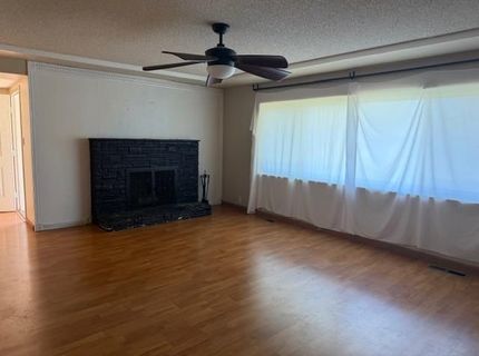 9497 Sara St, Elk Grove, CA 95624 Photo