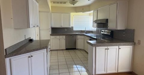 9497 Sara St, Elk Grove, CA 95624 Photo