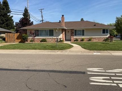 9497 Sara St, Elk Grove, CA 95624 Photo