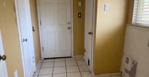 9497 Sara St, Elk Grove, CA 95624 Photo
