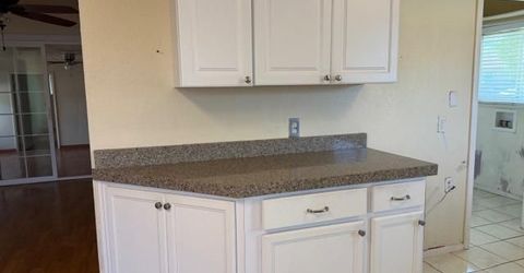 9497 Sara St, Elk Grove, CA 95624 Photo